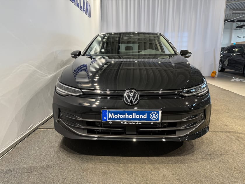 Bild 4 av Volkswagen Golf 1.5 eTSI ACT OPF