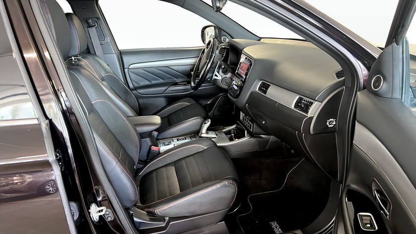 Bild 3 av Mitsubishi Outlander PHEV