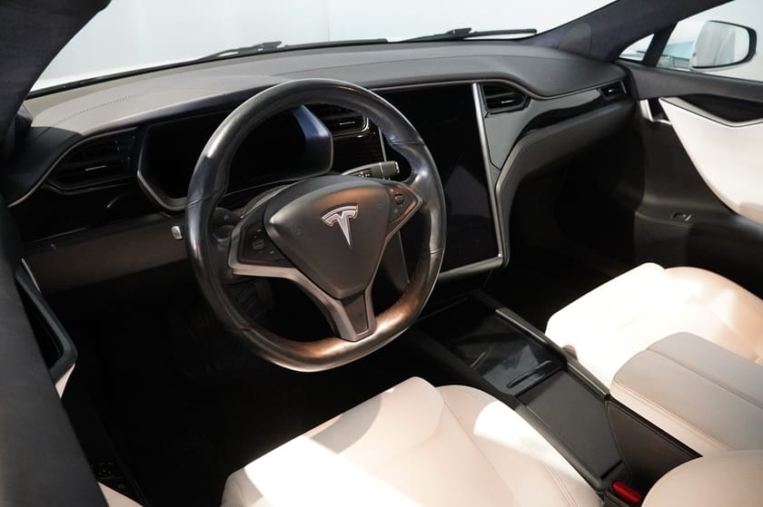 Bild 4 av Tesla Model S Long Range AWD