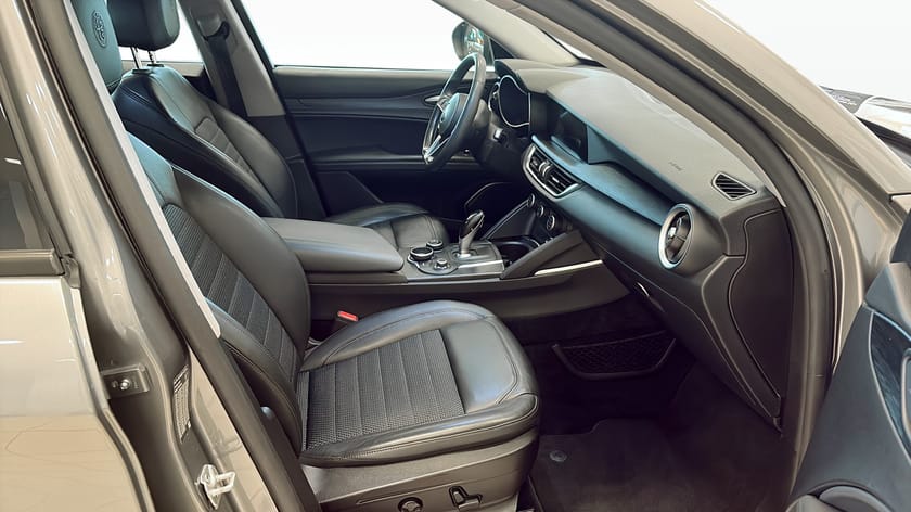 Bild 3 av Alfa Romeo Stelvio