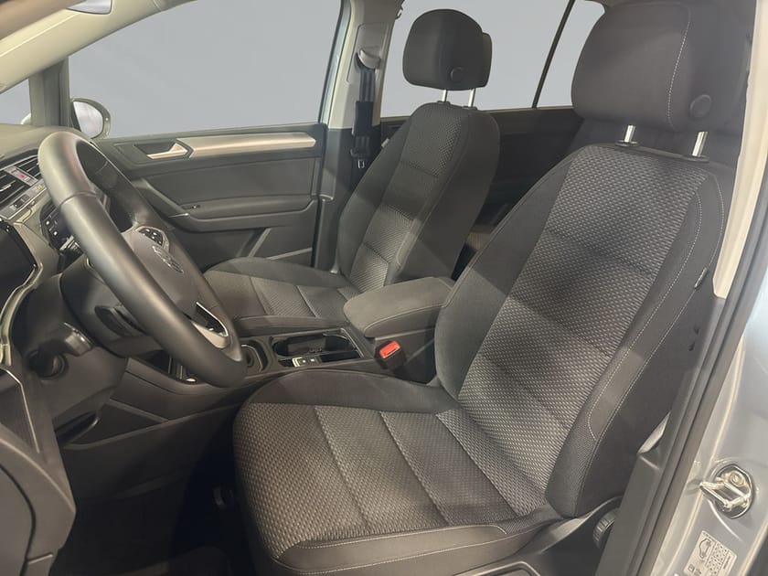 Bild 2 av Volkswagen Touran 7-seater