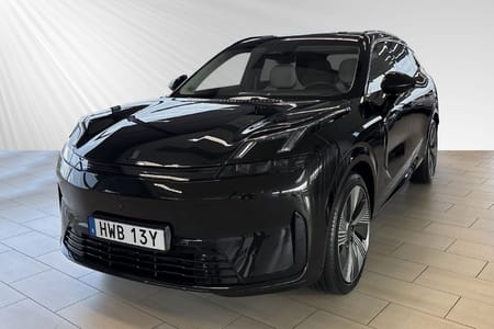 Lynk & Co 08 PHEV
