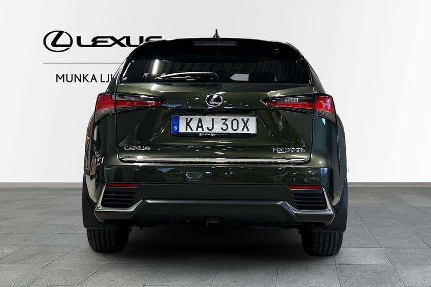 Bild 4 av Lexus NX 300h AWD