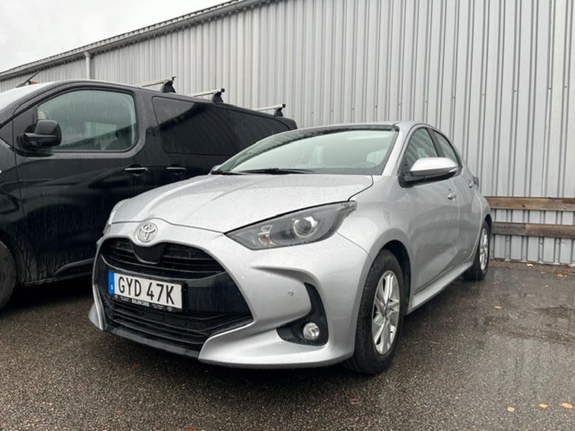 Bild 1 av Toyota Yaris Hybrid 115