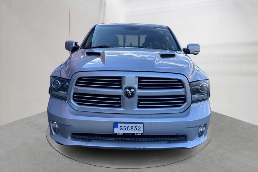 Bild 5 av RAM 1500 Dubbelhytt 5'7" box