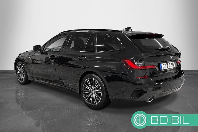 Bild 3 av BMW 330e Touring