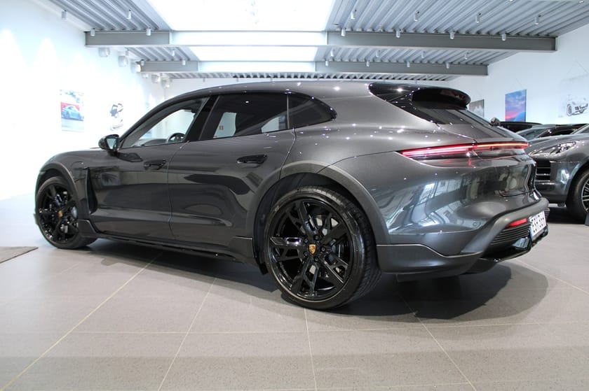 Bild 2 av Porsche Taycan Turbo Cross Turismo