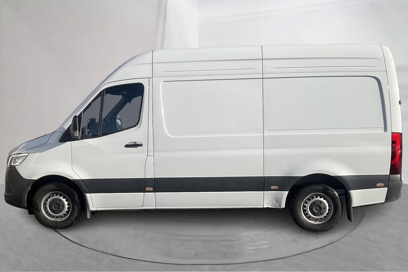 Bild 2 av Mercedes-Benz Sprinter 317 CDI RWD Panel Van