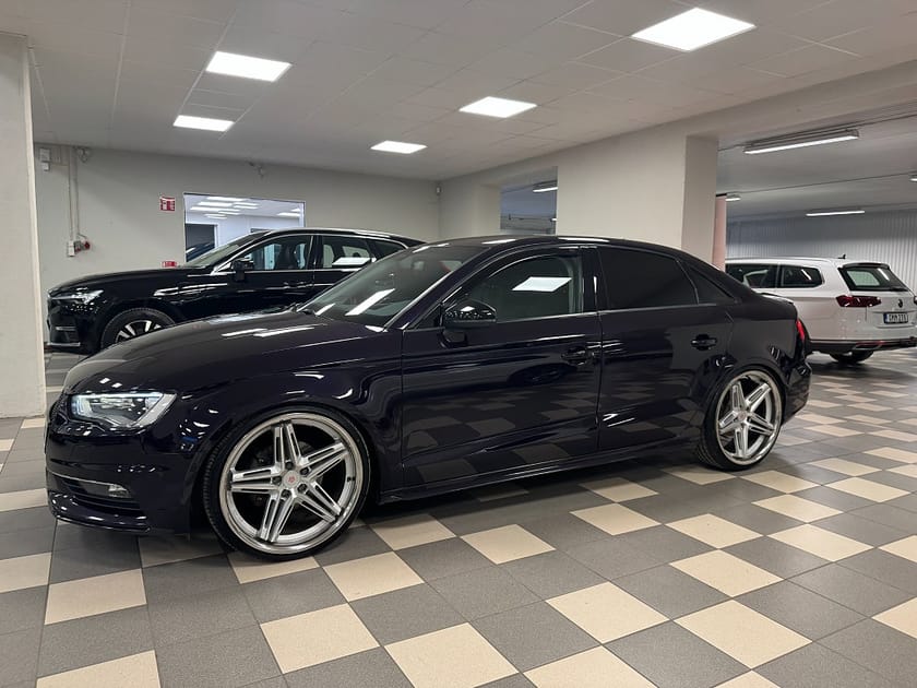 Bild 2 av Audi A3 Sedan