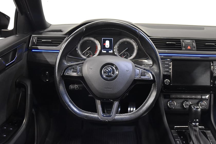 Bild 2 av Škoda Superb Kombi