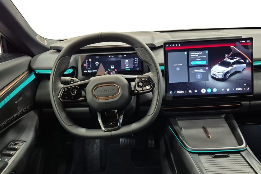 Bild 5 av Lynk & Co 08 PHEV