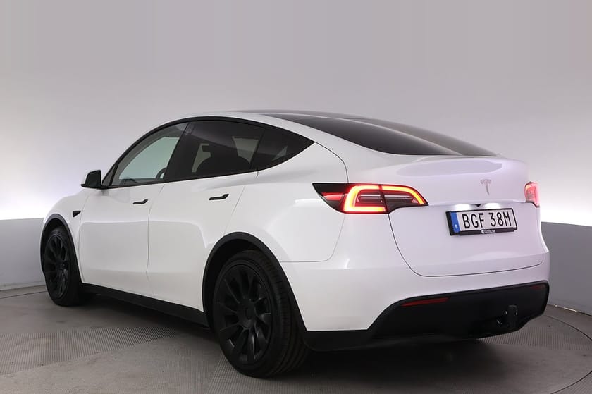 Bild 4 av Tesla Model Y Standard Range RWD