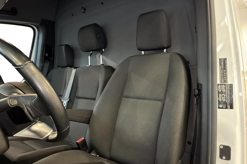 Bild 5 av Mercedes-Benz eSprinter 320 81 kWh