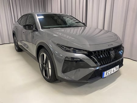 Peugeot 408 Hybrid 145