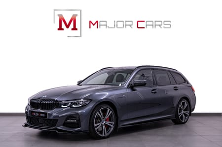 BMW 330e xDrive Touring