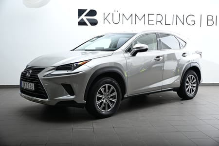 Lexus NX 300h AWD