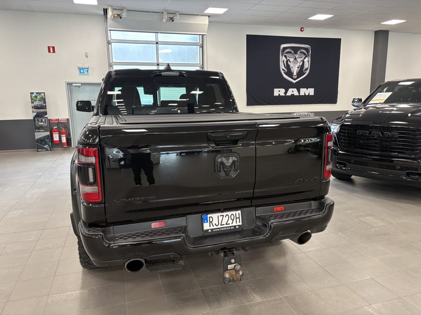 Bild 5 av RAM 1500 Crew Cab