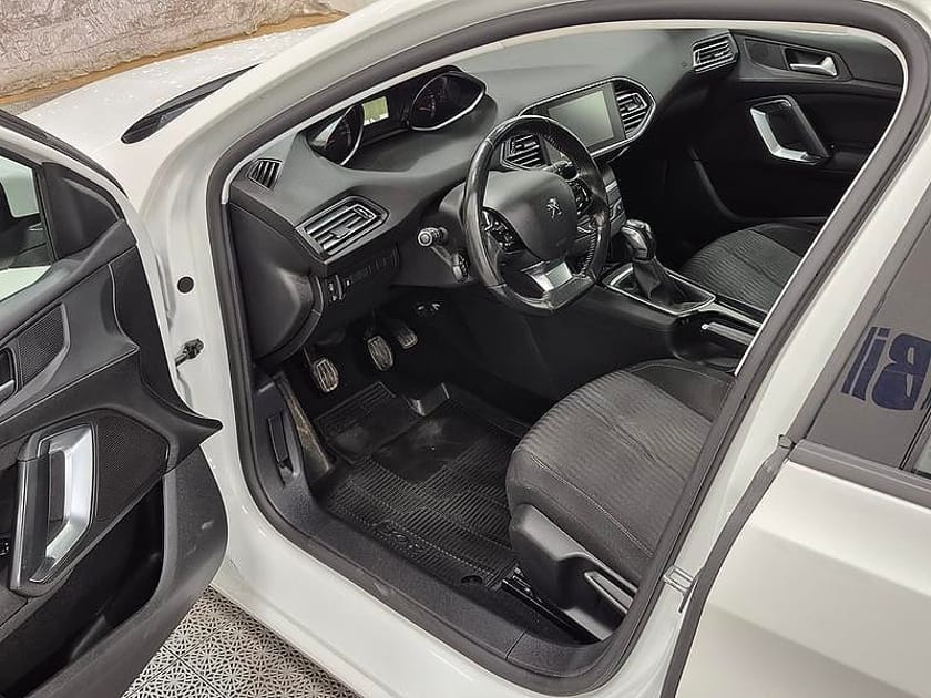 Bild 2 av Peugeot 308
