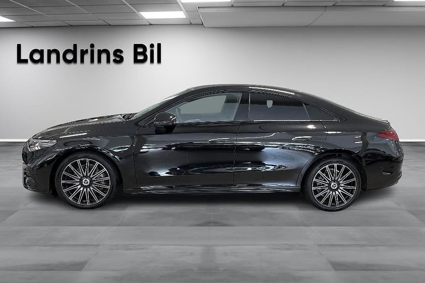 Bild 4 av Mercedes-Benz CLA 350 4MATIC