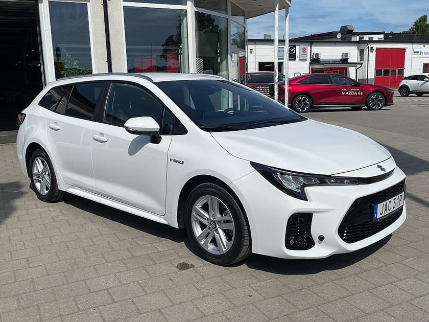 Bild 3 av Suzuki Swace Hybrid