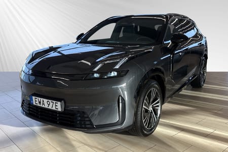 Lynk & Co 08 PHEV