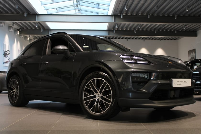 Bild 1 av Porsche Macan Electric