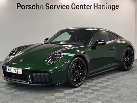 Porsche 911 Carrera 4 GTS