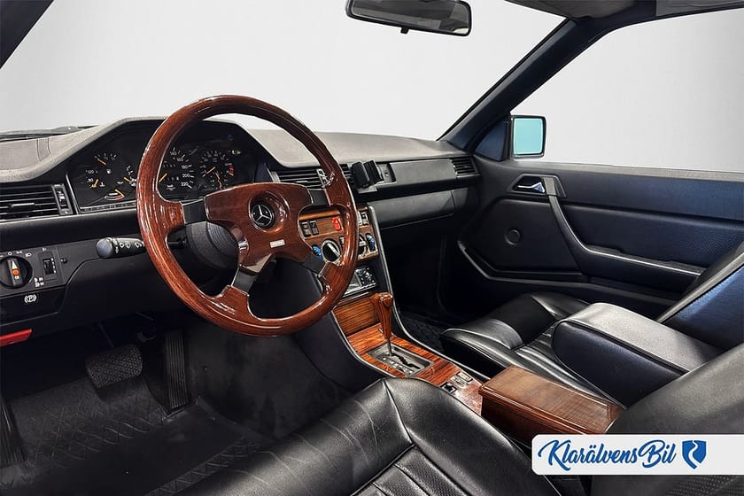 Bild 5 av Mercedes-Benz 230 CE Coupé