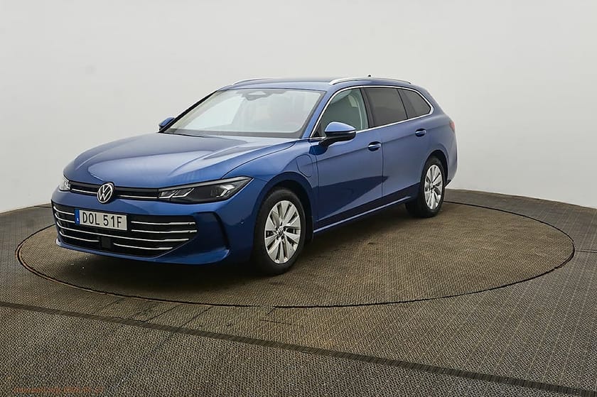 Bild 1 av Volkswagen Passat Variant eHybrid