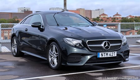 Mercedes-Benz E 220 d Coupé 4MATIC
