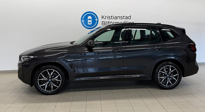 Bild 3 av BMW X3 xDrive30e