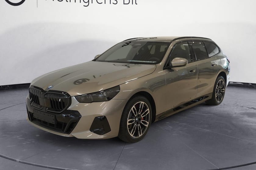 Bild 1 av BMW i5 xDrive40 Touring