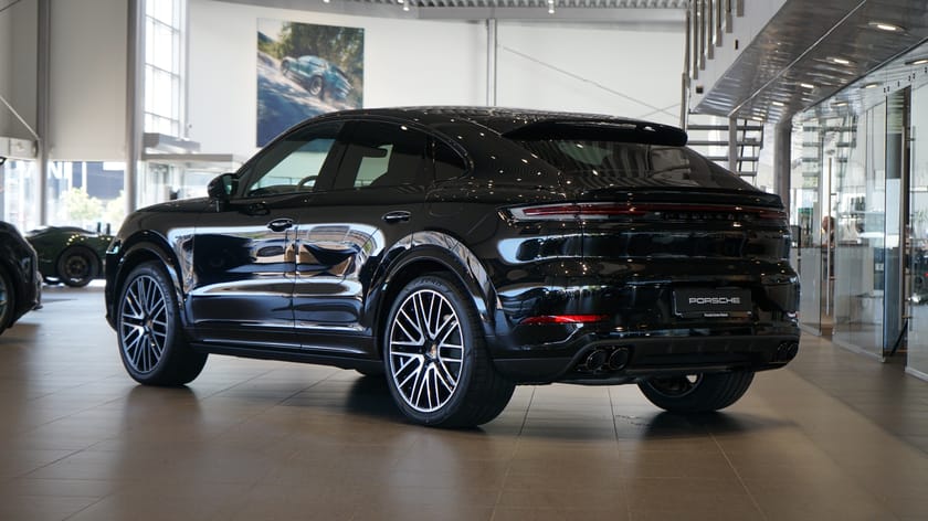 Bild 2 av Porsche Cayenne E-Hybrid Coupé