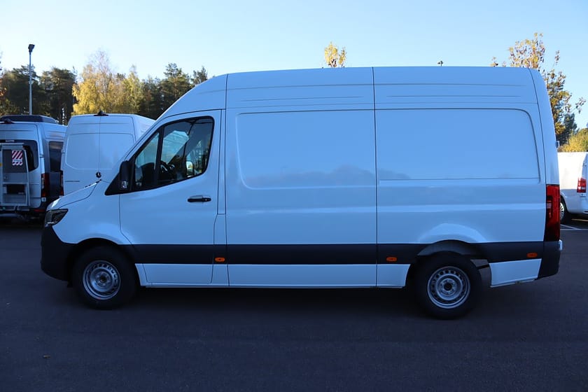 Bild 2 av Mercedes-Benz Sprinter 317 CDI RWD Panel Van