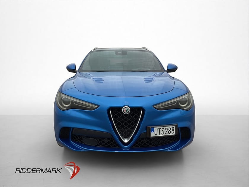 Bild 2 av Alfa Romeo Stelvio Quadrifoglio