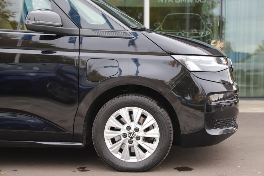Bild 3 av Volkswagen Multivan eHybrid