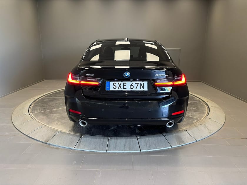 Bild 4 av BMW 330e xDrive Sedan