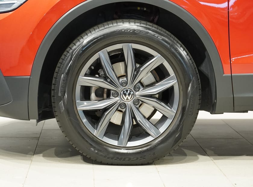 Bild 3 av Volkswagen Tiguan Allspace 5-sätes