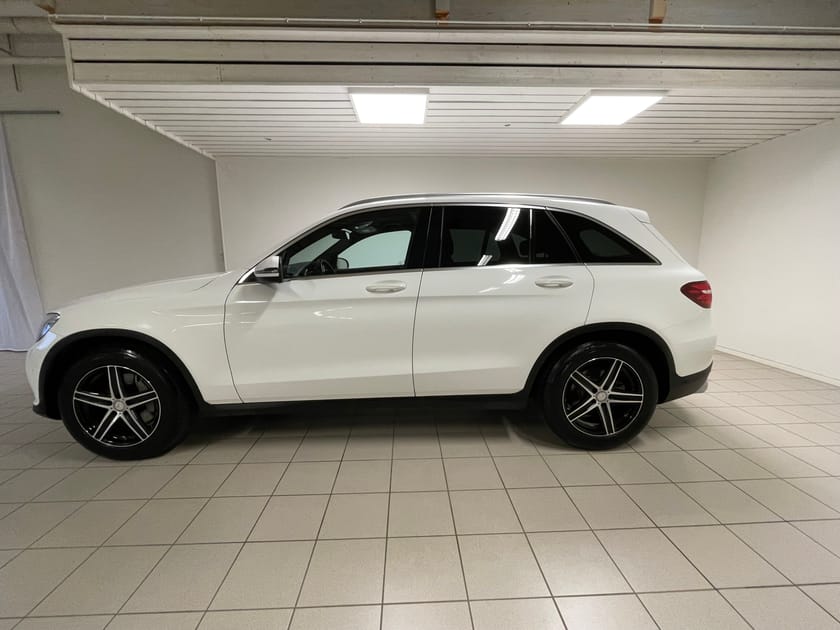 Bild 2 av Mercedes-Benz GLC 220 d 4MATIC