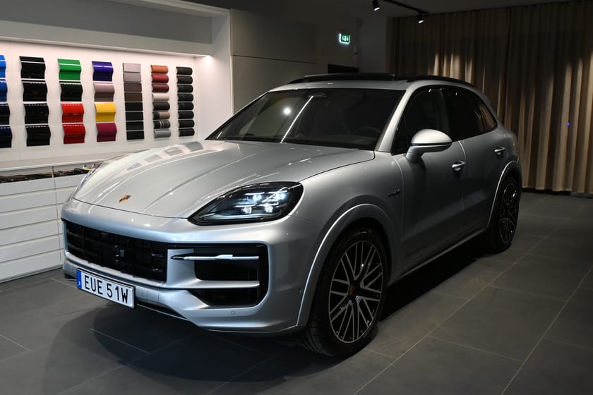 Bild 1 av Porsche Cayenne E-Hybrid