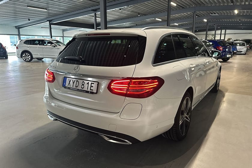 Bild 4 av Mercedes-Benz C 300 T de