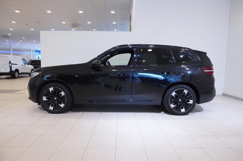 Bild 3 av BMW X3 30e xDrive