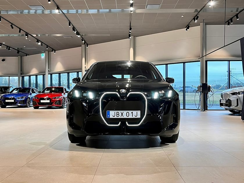 Bild 2 av BMW iX xDrive60