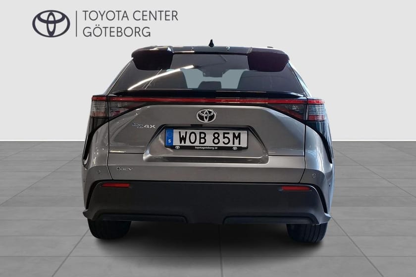 Bild 5 av Toyota bZ4X