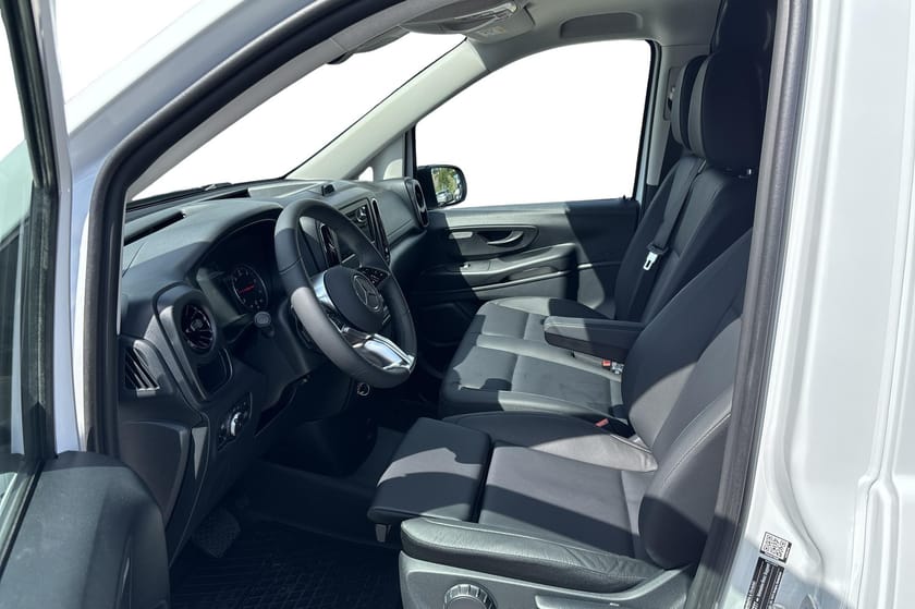 Bild 5 av Mercedes-Benz Vito 116 CDI 3.0t