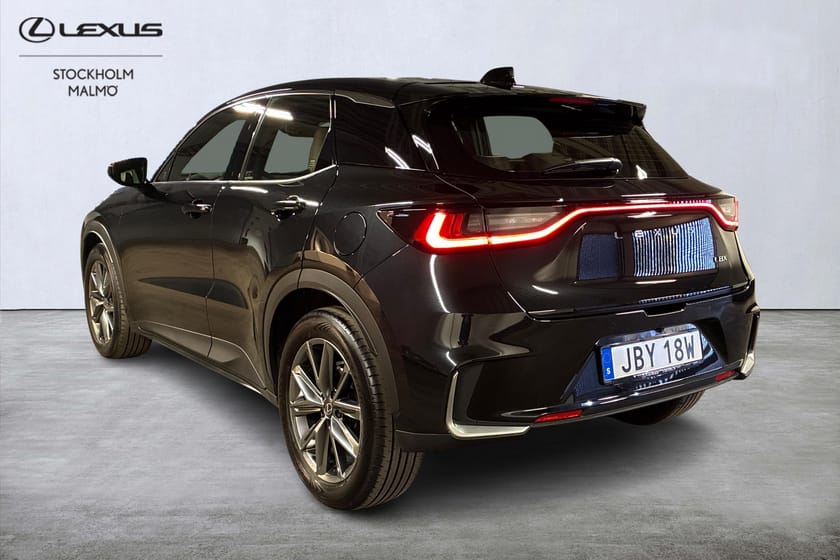 Bild 2 av Lexus LBX