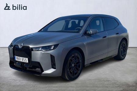 BMW iX xDrive60