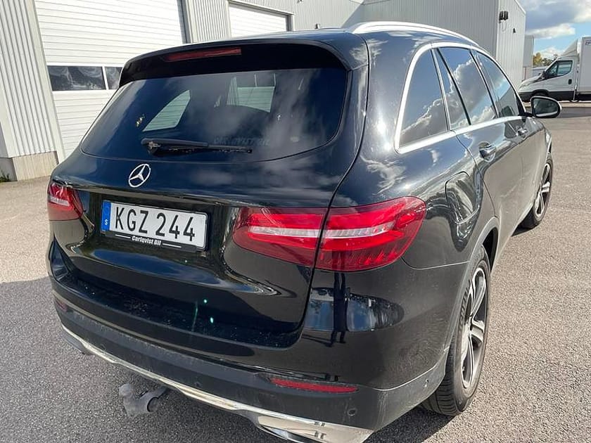 Bild 3 av Mercedes-Benz GLC 220 d 4MATIC