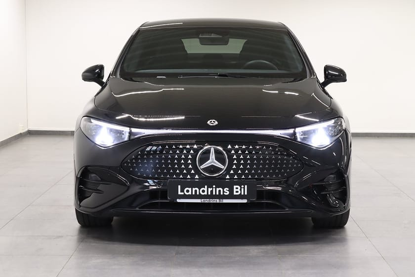 Bild 2 av Mercedes-Benz CLA 250+