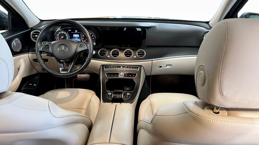 Bild 4 av Mercedes-Benz E 400 T 4MATIC